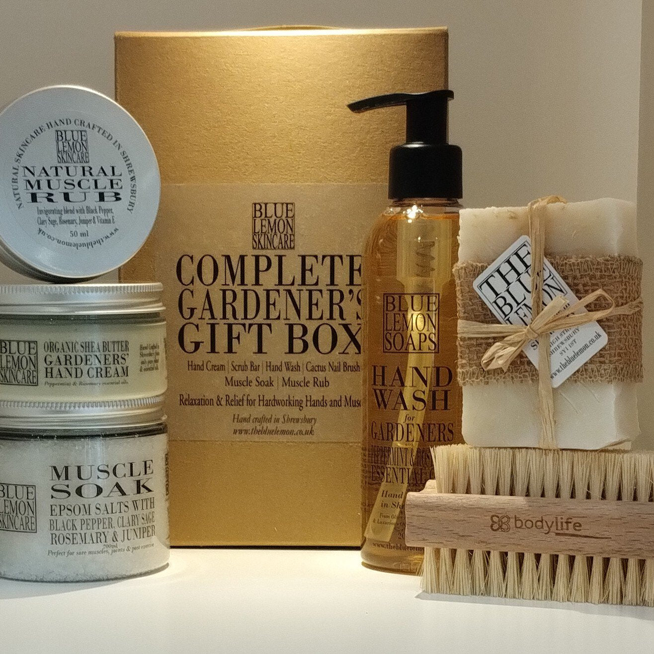 Gift Boxes & Cards