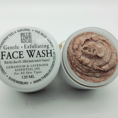 Gentle Exfoliating Face Wash with Jojoba Seeds 120ml