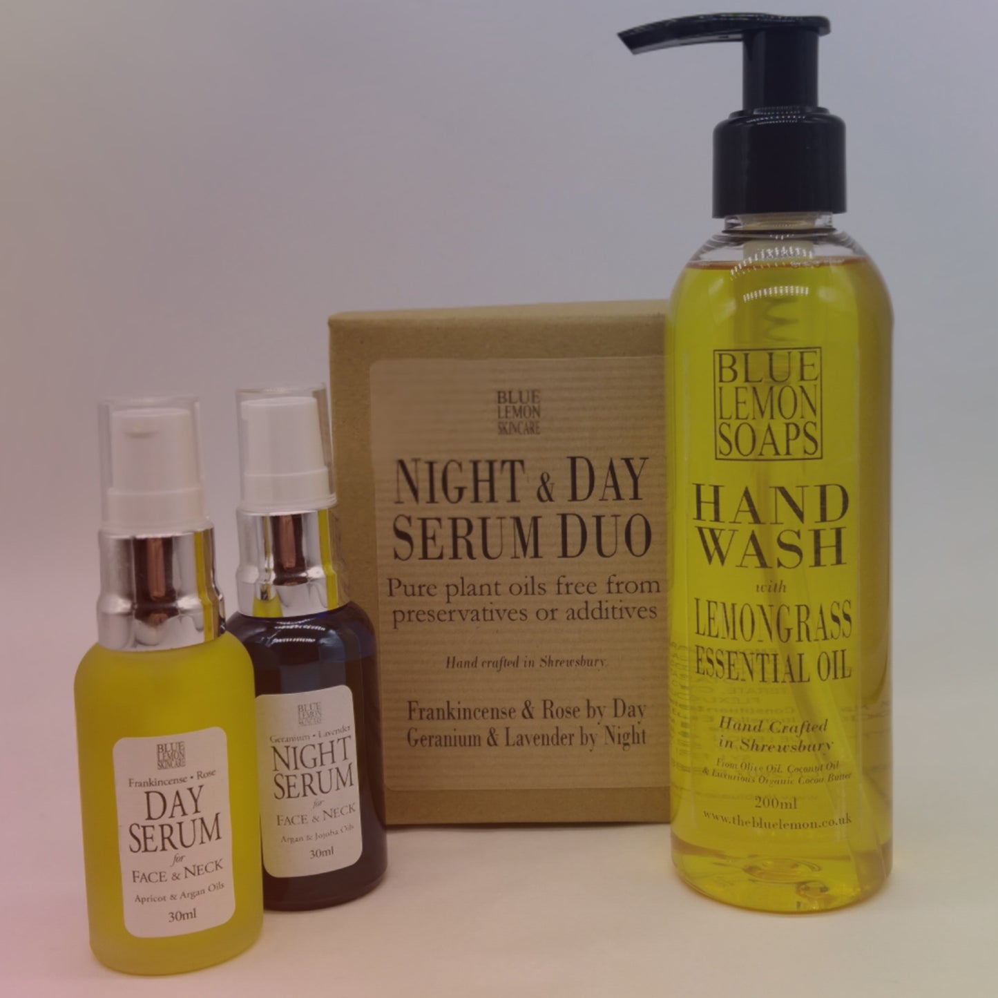 NIGHT AND DAY SERUM DUO WITH FREE LIQUID HAND WASH